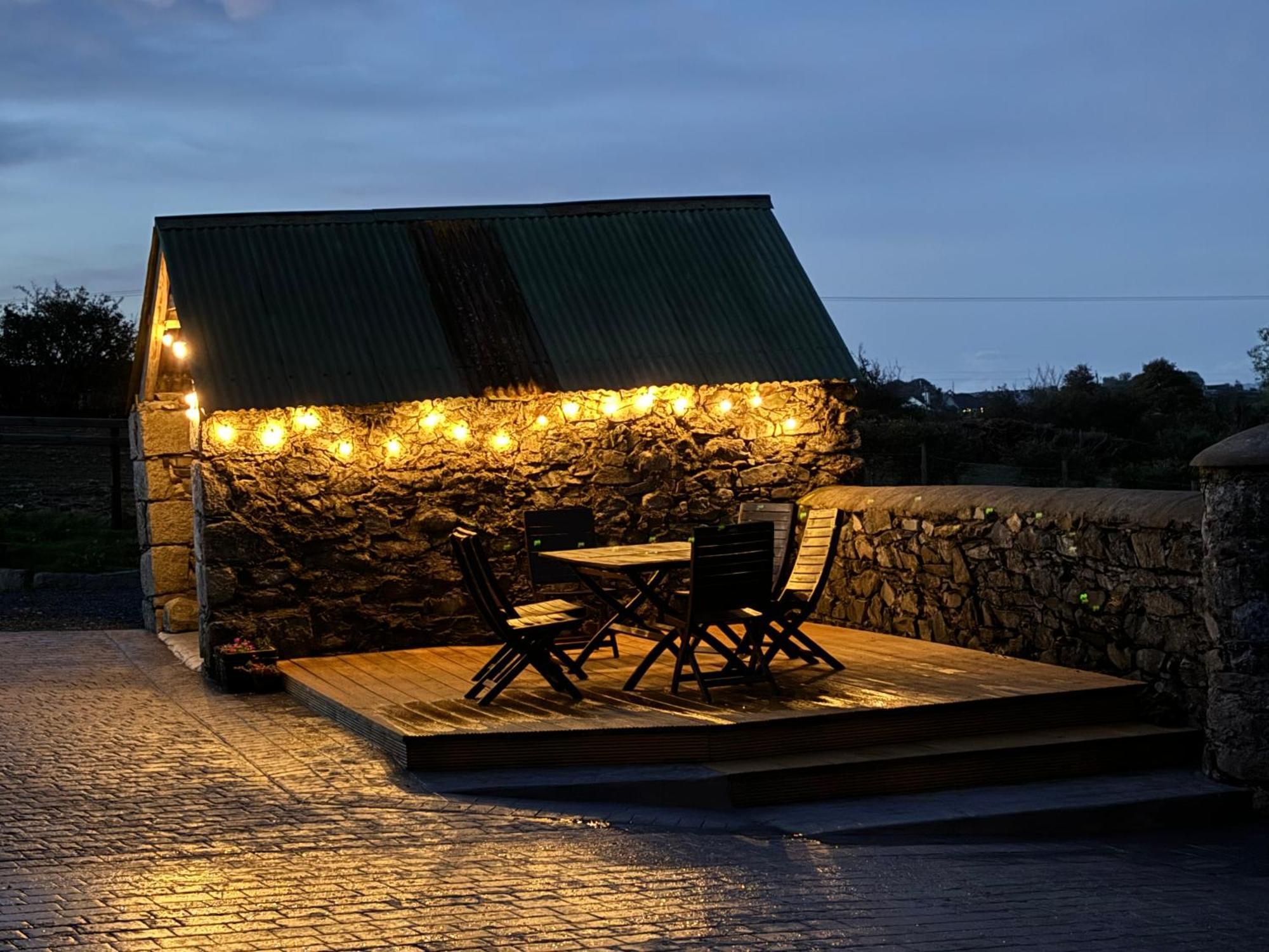 Mournes Family Cottage With Hot Tub Hilltown Exterior foto